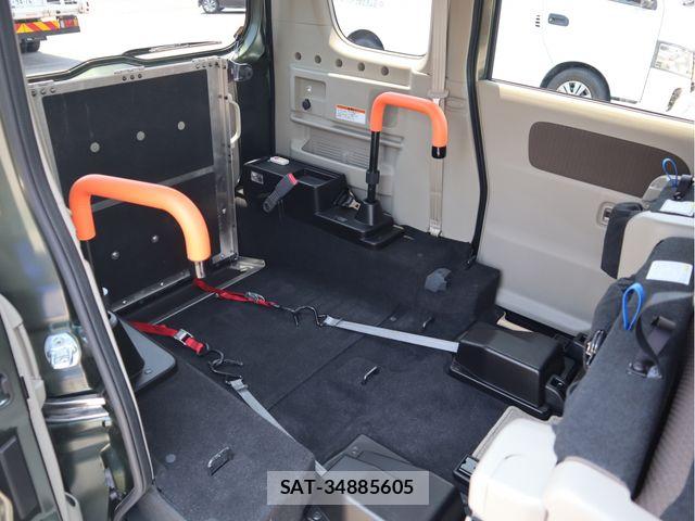 Suzuki EVERY WAGON 2024-01 8335788-15