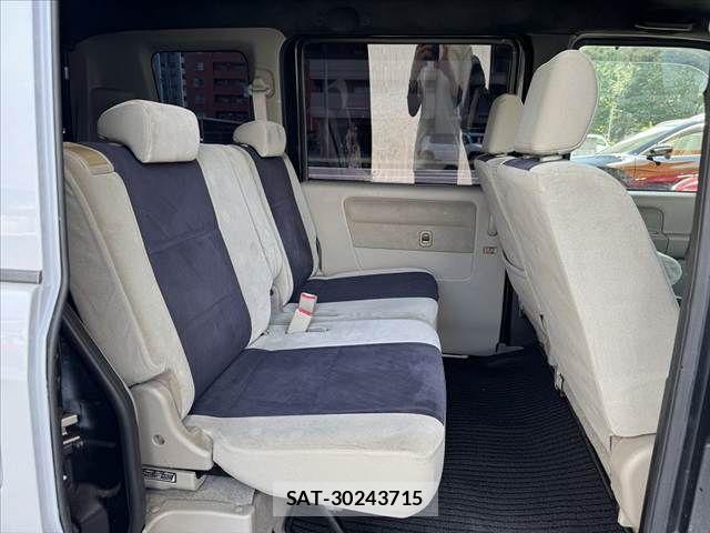 Suzuki EVERY WAGON 2005-10 8335794-16