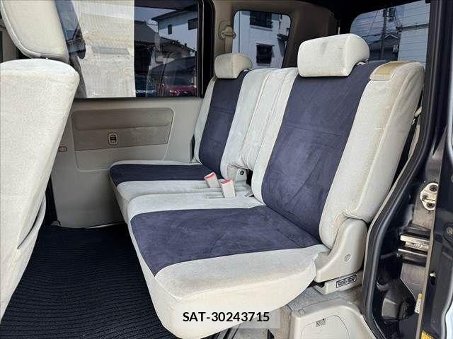Suzuki EVERY WAGON 2005-10 8335794-18