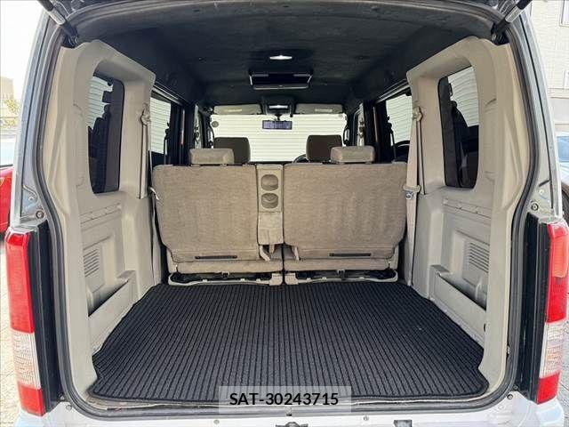 Suzuki EVERY WAGON 2005-10 8335794-19