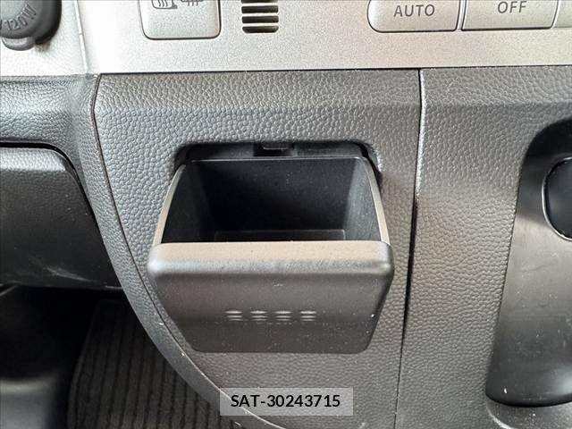 Suzuki EVERY WAGON 2005-10 8335794-24