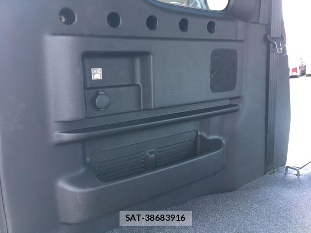 Suzuki EVERY WAGON 2026-07 8354427-28