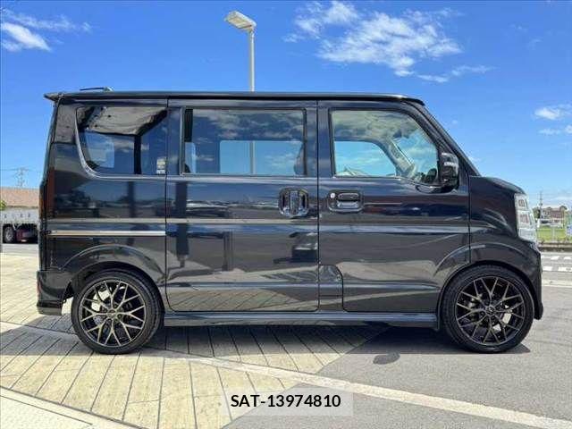 Suzuki EVERY WAGON 2020-04 8354425-11