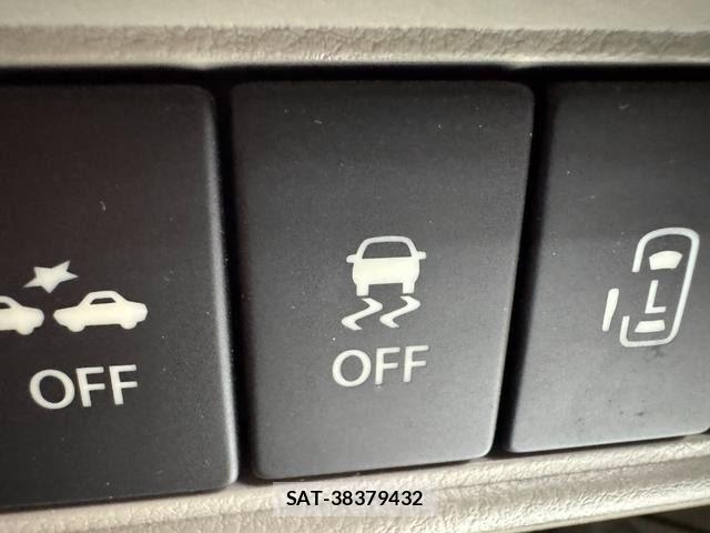 Suzuki EVERY WAGON 2019-07 8354430-23