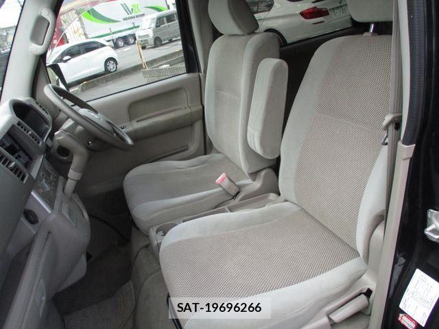 Suzuki EVERY WAGON 2008-10 8354432-9