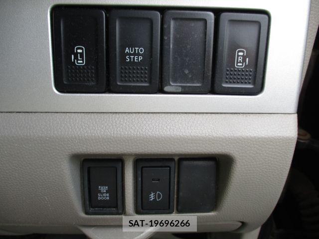 Suzuki EVERY WAGON 2008-10 8354432-14