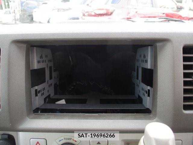 Suzuki EVERY WAGON 2008-10 8354432-15