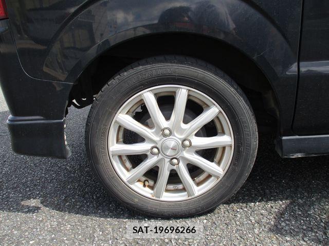 Suzuki EVERY WAGON 2008-10 8354432-18