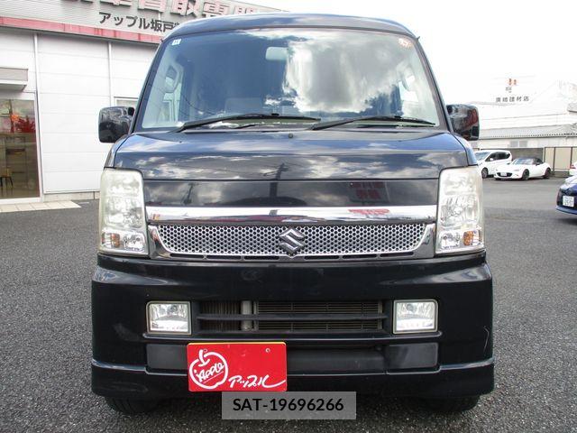 Suzuki EVERY WAGON 2008-10 8354432-3