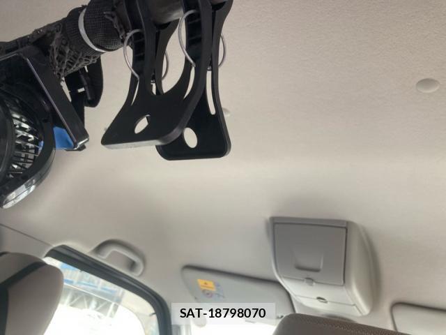 Suzuki EVERY WAGON 2016-07 8365855-10