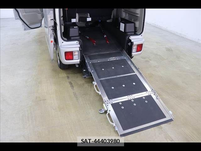 Suzuki EVERY WAGON 2022-04 8365847-29