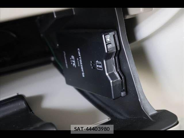 Suzuki EVERY WAGON 2022-04 8365847-7