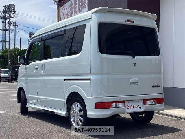 Suzuki EVERY WAGON 2023-02 8365846-11