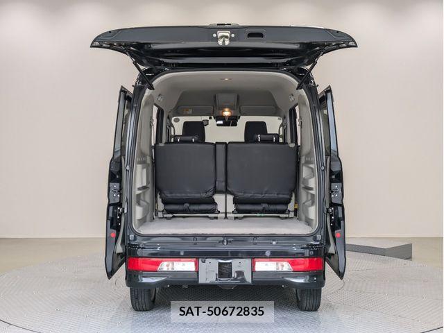 Suzuki EVERY WAGON 2021-07 8365850-4