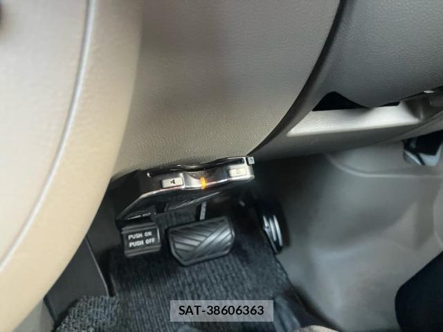Suzuki EVERY WAGON 2010-04 8365858-17