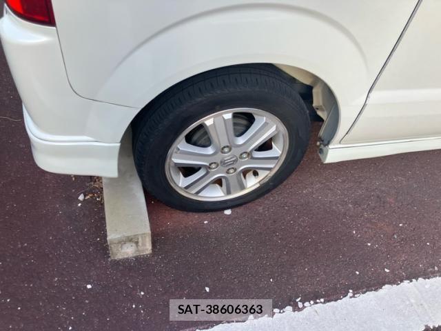 Suzuki EVERY WAGON 2010-04 8365858-6