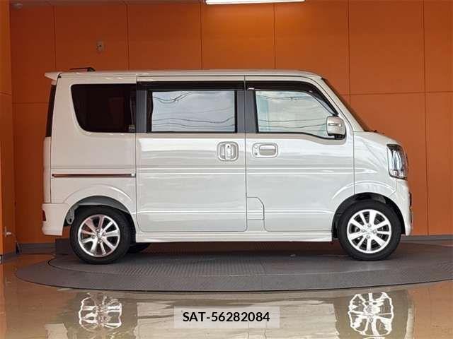 Suzuki EVERY WAGON 2024-08 8365843-12