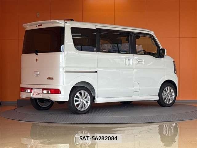 Suzuki EVERY WAGON 2024-08 8365843-13