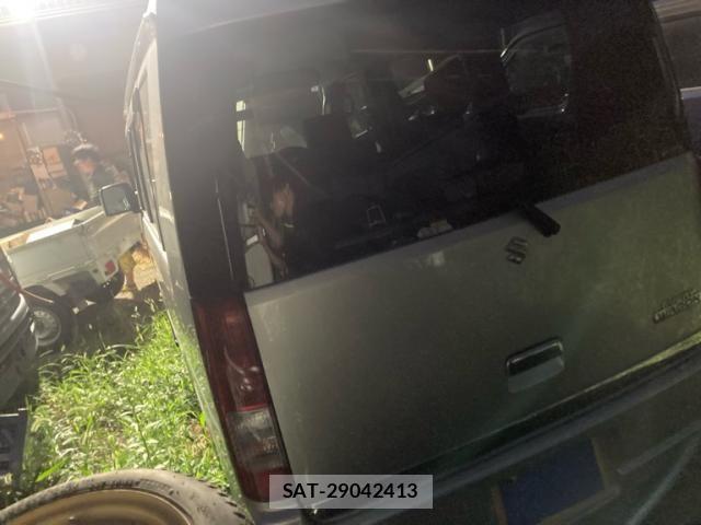 Suzuki EVERY WAGON 2010-08 8365862-3
