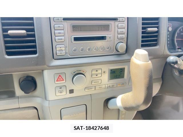Suzuki EVERY WAGON 2005-10 8412327-18