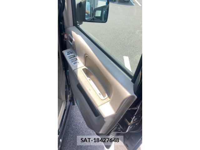 Suzuki EVERY WAGON 2005-10 8412327-8