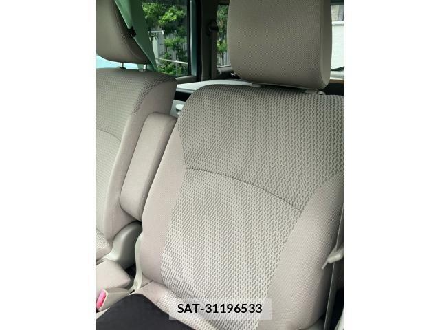 Suzuki EVERY WAGON 2016-03 8412323-19