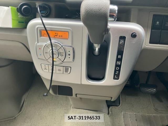 Suzuki EVERY WAGON 2016-03 8412323-23