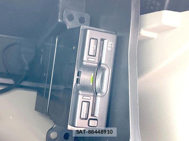 Suzuki EVERY WAGON 2021-10 8457446-6