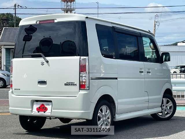 Suzuki EVERY WAGON 2013-03 8457447-2