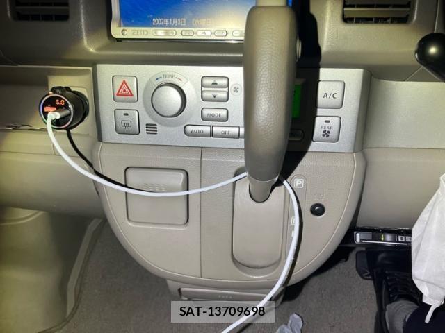 Suzuki EVERY WAGON 2006-03 8485382-19