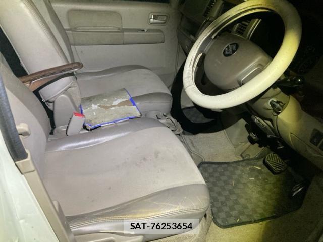 Suzuki EVERY WAGON 2007-06 8524830-17