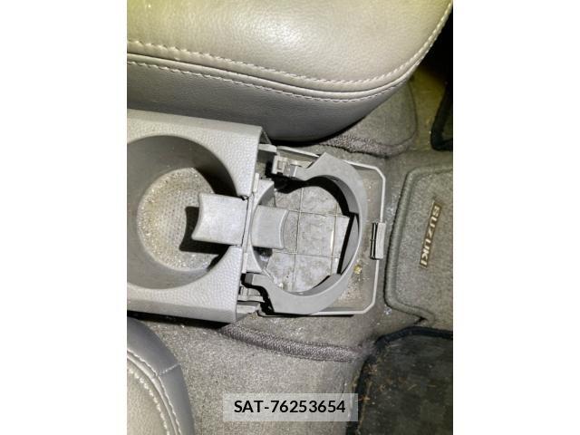Suzuki EVERY WAGON 2007-06 8524830-25