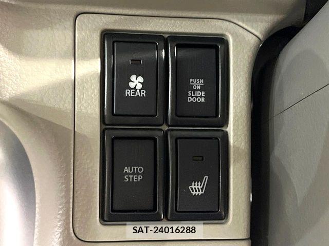 Suzuki EVERY WAGON 2025-10 8524824-5