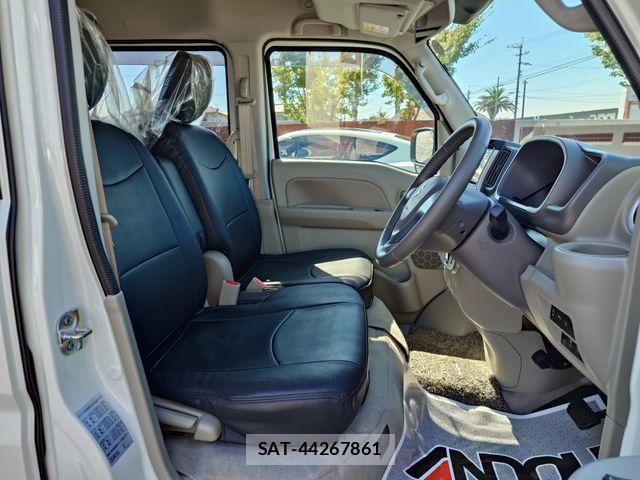 Suzuki EVERY WAGON 2022-09 8561858-9
