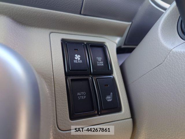 Suzuki EVERY WAGON 2022-09 8561858-17