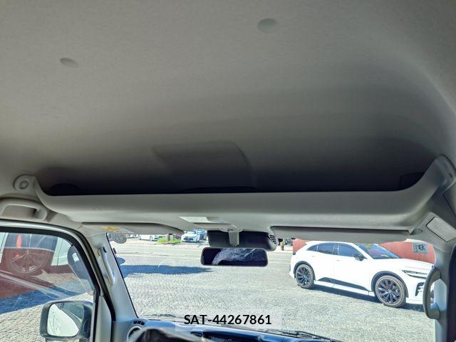 Suzuki EVERY WAGON 2022-09 8561858-19