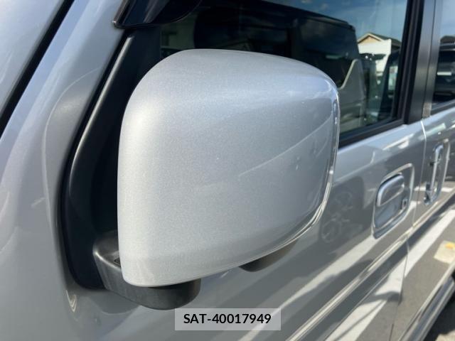Suzuki EVERY WAGON 2023-02 8561860-8