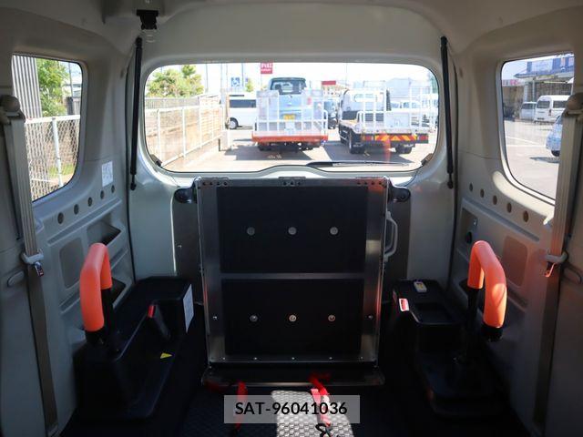 Suzuki EVERY WAGON 2026-03 8626700-11