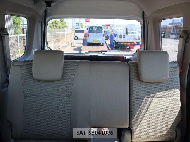 Suzuki EVERY WAGON 2026-03 8626700-13