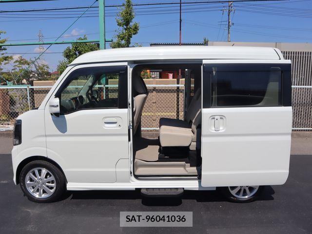 Suzuki EVERY WAGON 2026-03 8626700-14
