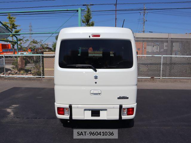 Suzuki EVERY WAGON 2026-03 8626700-21