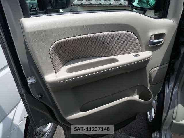 Suzuki EVERY WAGON 2025-09 8659012-12