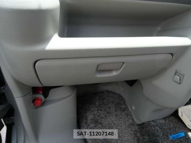 Suzuki EVERY WAGON 2025-09 8659012-19