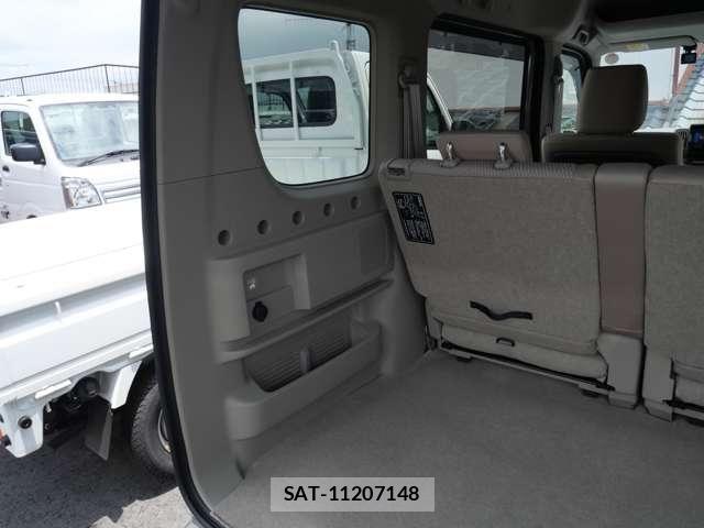 Suzuki EVERY WAGON 2025-09 8659012-23