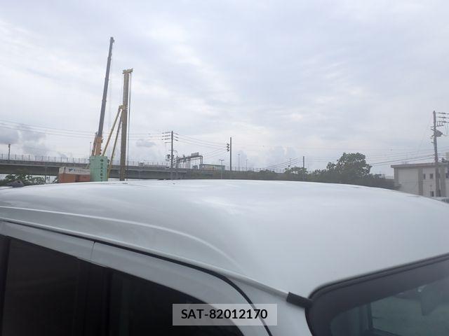 Suzuki EVERY WAGON 2026-06 8666119-10