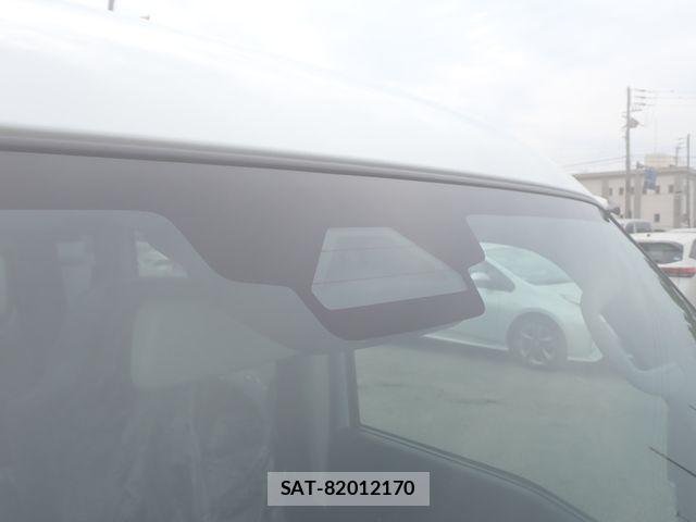 Suzuki EVERY WAGON 2026-06 8666119-11