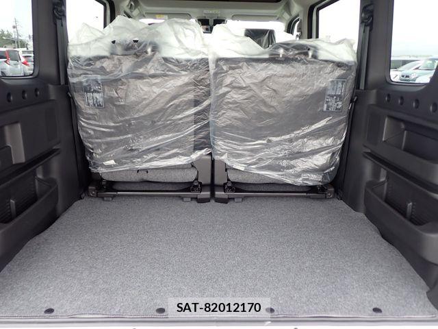 Suzuki EVERY WAGON 2026-06 8666119-25