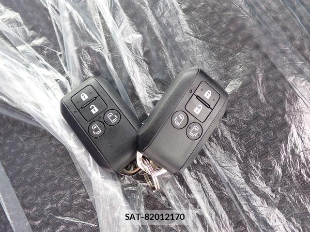 Suzuki EVERY WAGON 2026-06 8666119-27
