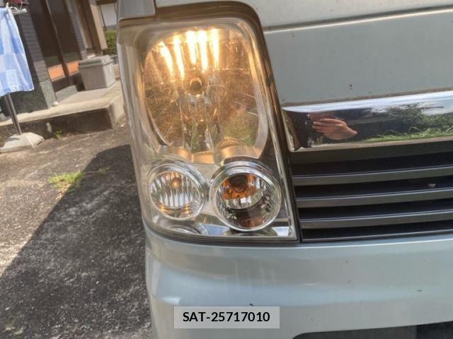 Suzuki EVERY WAGON 2009-08 8666122-11