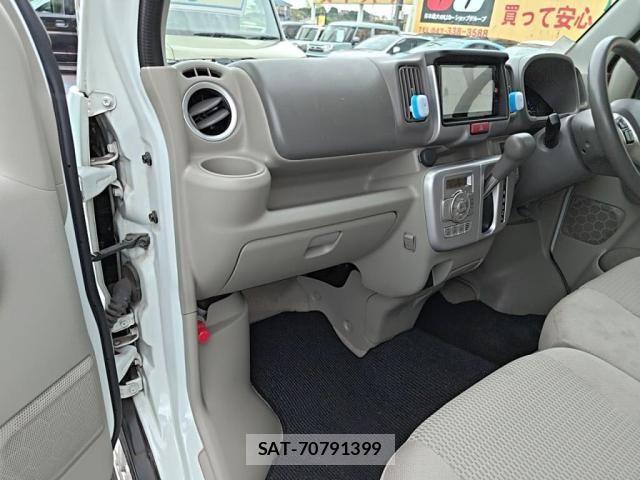 Suzuki EVERY WAGON 2017-08 8659014-17